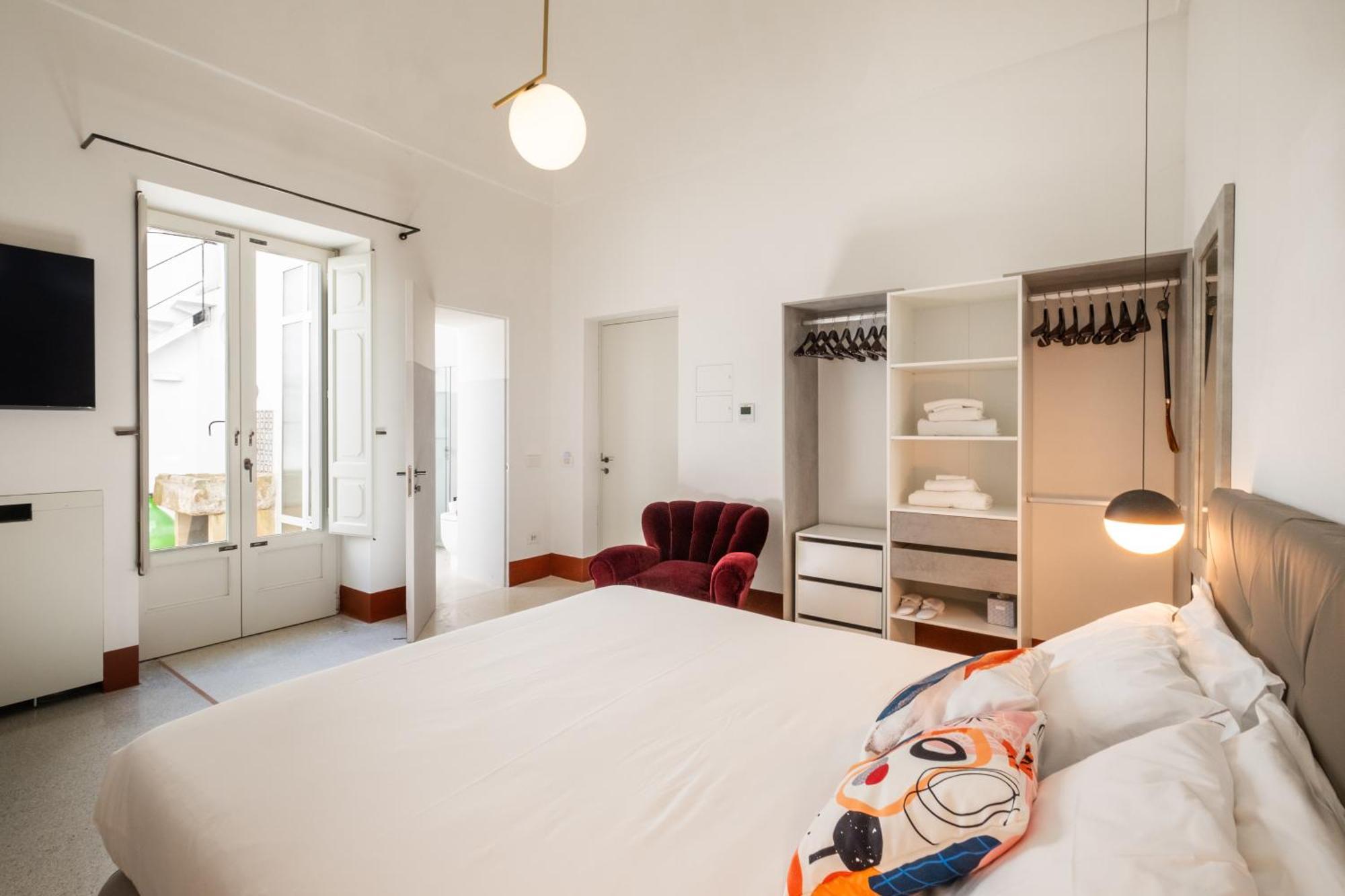 Dimora Del Vescovo Art Boutique Hotel 미너비노디레체 외부 사진